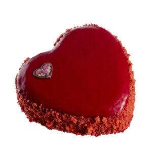 كعكة الشوكولاتة على شكل قلب أحمر